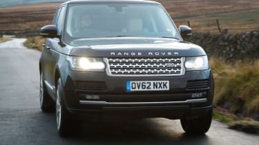 Range Rover front tracking