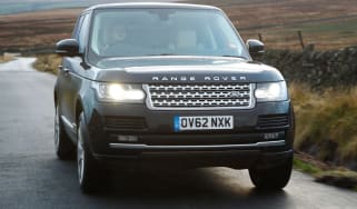 Range Rover front tracking