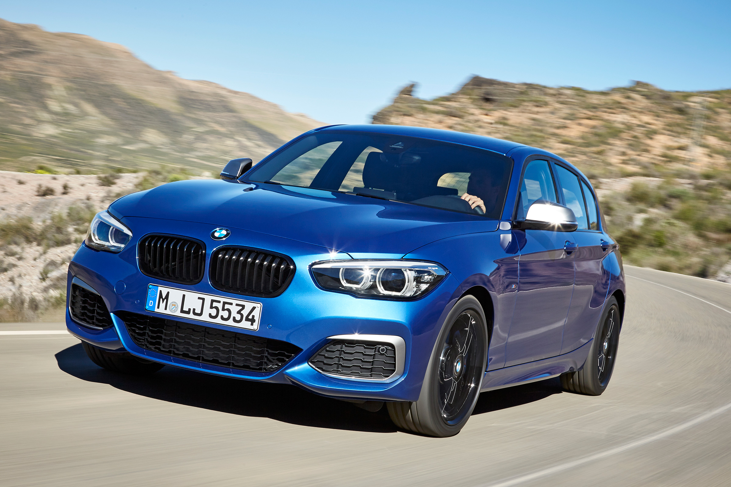 BMW 1 Series receives mild facelift for 2017 | Auto Express