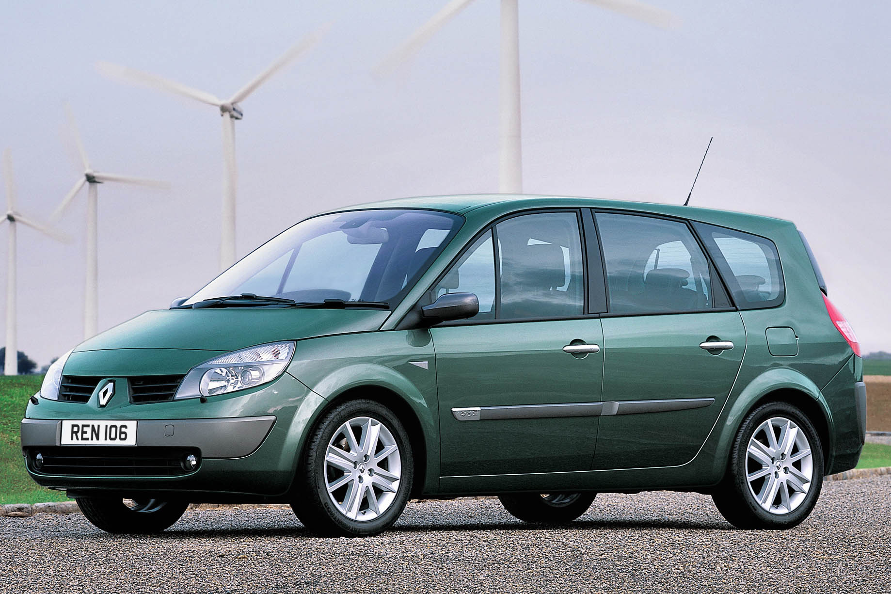 People carrier: Renault Grand Scenic  Auto Express