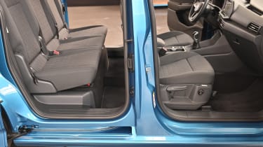 2020 Volkswagen Caddy - seats