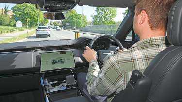 Range Rover - driving
