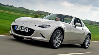 Mazda MX-5 RF - front