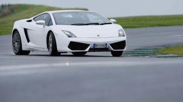 Lamborghini LP560-4