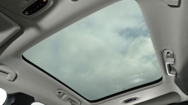 Volvo V40 D3 panoramic roof