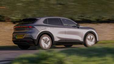 Changan Deepal S05 - rear action