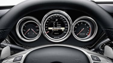 Mercedes CLS 63 AMG dials