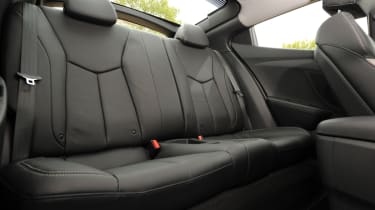 Hyundai Veloster Turbo rear seats