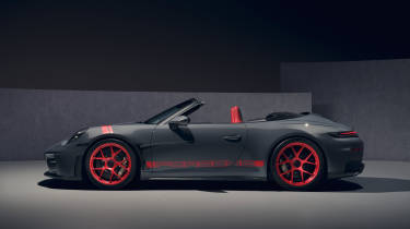 Porsche 911 SC - side