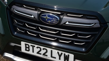 Subaru Forester - front grille