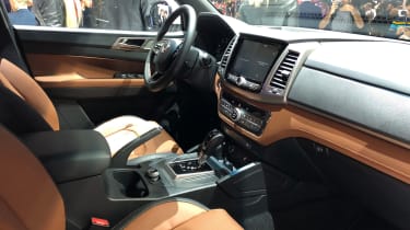SsangYong Musso - interior