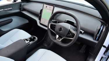 Volvo EX30 vs DS 3 E-Tense - Volvo EX30 interior 