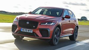 Jaguar F-Pace SVR - front tracking