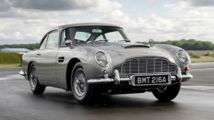 Aston%20Martin%20DB5%20Goldfinger%20Continuation-11.jpg