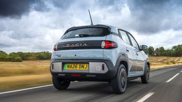 Dacia Spring Extreme - rear tracking
