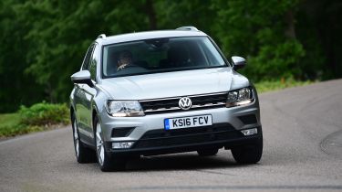 Volkswagen Tiguan - front cornering