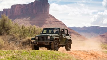 Jeep Wrangler 75th Anniversary - front panning