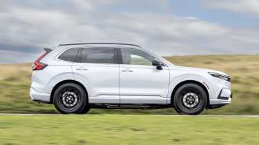 Honda CR-V panning