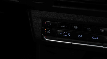 Vauxhall Frontera Electric - heated seat and steering wheel controls