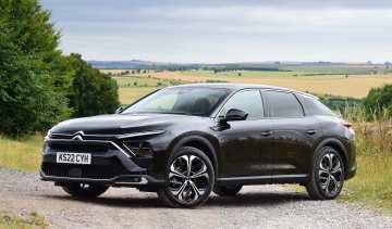 Used Citroen C5 X - front