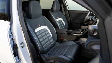 Citroen C5 Aircross - front seats