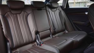 Audi Q5 Sportback - rear seats