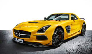 Mercedes SLS AMG Black Series front tracking