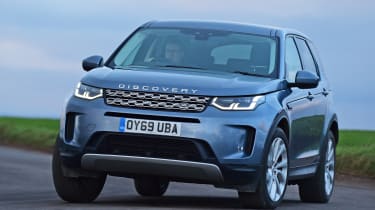 Land Rover Discovery Sport - front