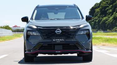 Nissan X-Trail Nismo - dynamic front end