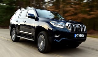 Toyota Land Cruiser - front