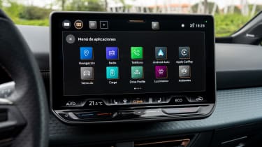 Cupra Born facelift - infotainment screen 