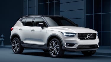 Volvo XC40 - Crystal White front