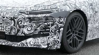 New Audi RS 6 e-tron - front alloys 