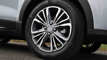 Leapmotor T03 - alloy wheel detail
