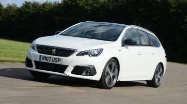 Used Car Hunter - small estate cars for £13,000 - Peugeot 308 SW, front tracking 