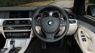 BMW 520d Touring interior