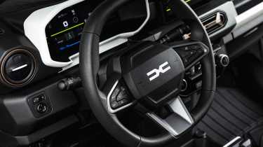 Dacia Spring - steering wheel