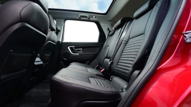 Land Rover Discovery Sport - rear seats
