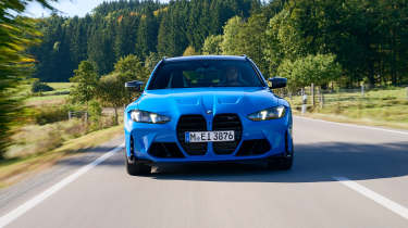 BMW M3 Touring front tracking