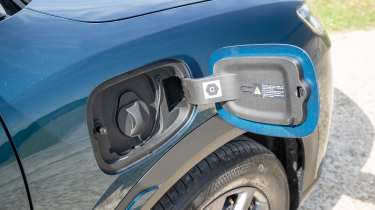 BYD Atto 2 DM-i - charging port