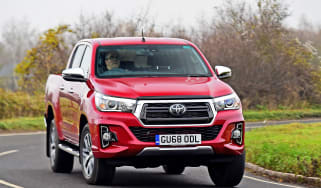 Toyota Hilux Invincible X