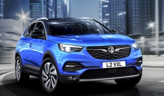 Vauxhall Grandland X - front