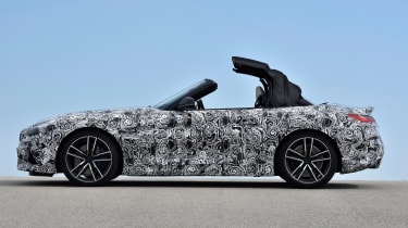 BMW Z4 prototype - roof opening
