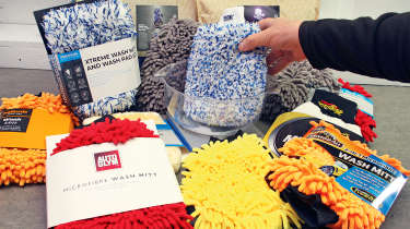 Best car wash mitts 2025