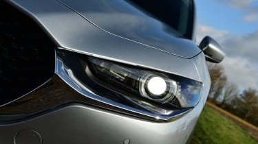 Used Mazda CX-30 - front light