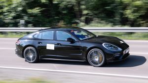 Porsche%20Panamera%20prototype-14.jpg