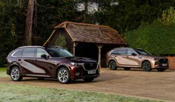 Mazda CX-80 - red and beige