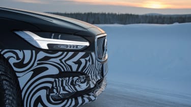 Volvo S90 drive - front headlight