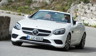 Mercedes SLC roadster 2016 - front cornering