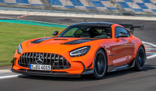 Mercedes-AMG GT - track